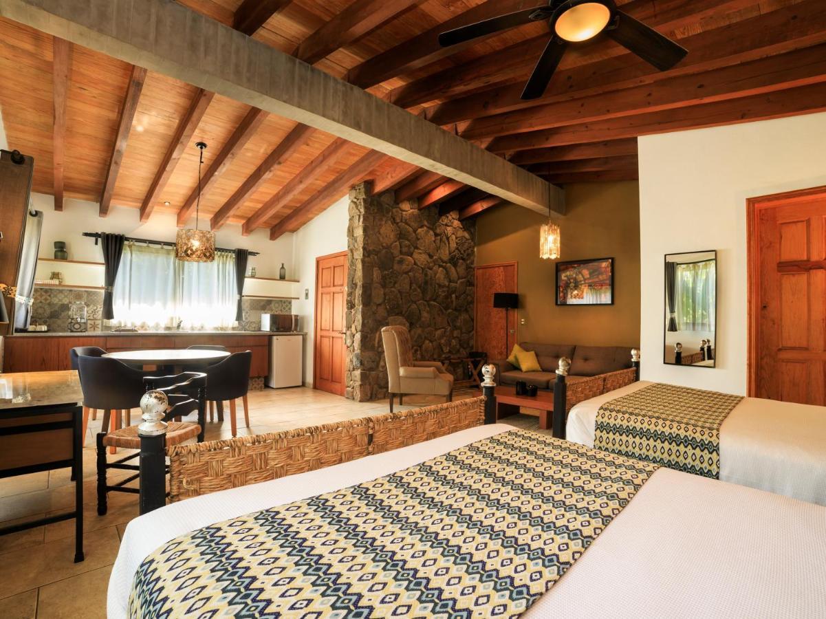 Hotel Amate Del Rio Маліналько Екстер'єр фото